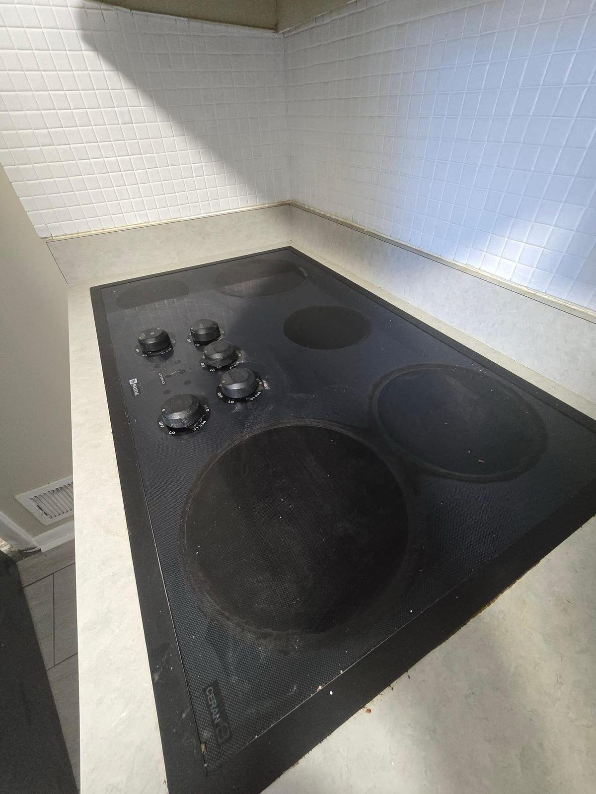 aeb607ef-d42d-43ba-8fe1-f30e20ef158b